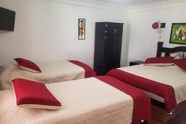 هتل Finca Villa Yuliana