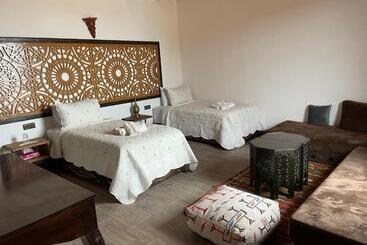 בית מלון כפרי La Merveiille Guest House