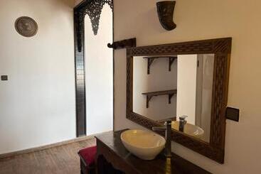 בית מלון כפרי La Merveiille Guest House