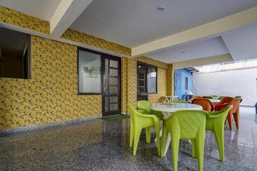 هتل Loom Stay Prince Villa