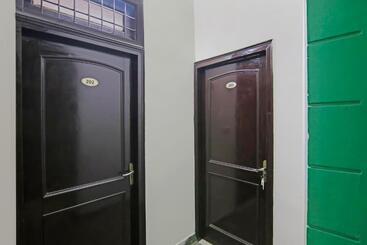 هتل Oyo Flagship Delhi Home Stay