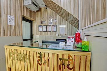 Fabhotel New Satyam