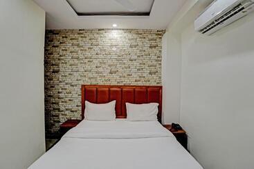 Fabhotel New Satyam