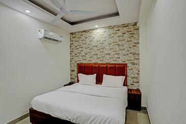 Fabhotel New Satyam