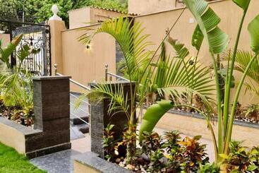 هتل Peace Inn West Pyramids Cairo