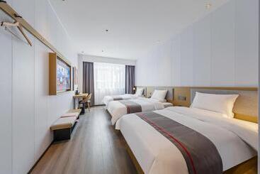 هتل Thank Inn Linyi Jiaxing Fruit Market