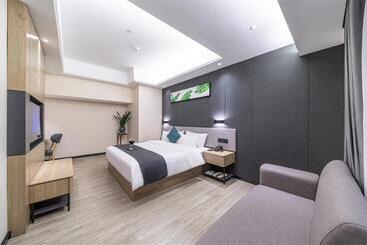 هتل Thank Inn Plus Chaozhou Caitang Lotus