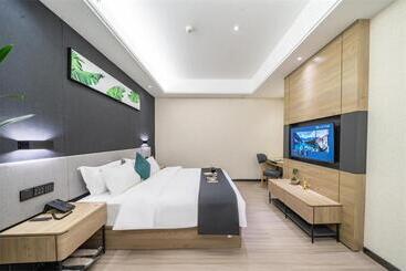 هتل Thank Inn Plus Chaozhou Caitang Lotus