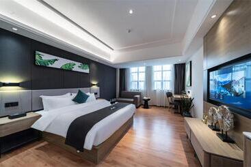 هتل Thank Inn Plus Chaozhou Caitang Lotus