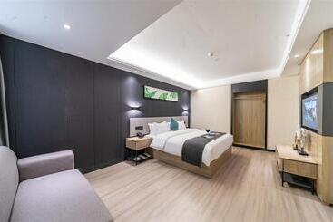 هتل Thank Inn Plus Chaozhou Caitang Lotus