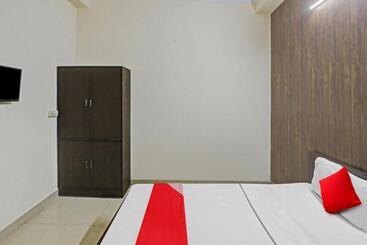 Oyo Flagship 81144 Hotel Maharaja