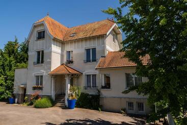 پانسیون Chambres D Hotes Lunidor