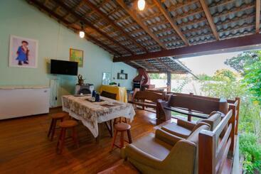 پانسیون Hostel Dikasa