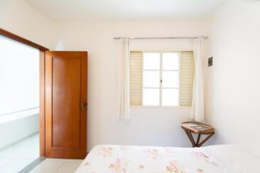 پانسیون Hostel Dikasa