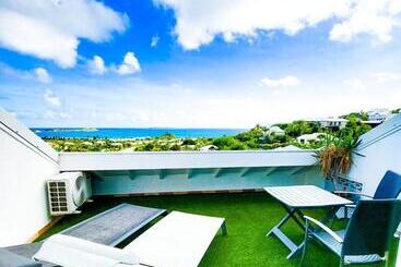 پانسیون Residence Villa Sea Pearl