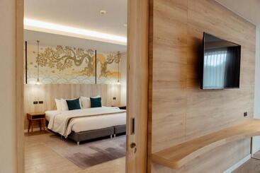 Rus Hotel&convention Ayutthaya