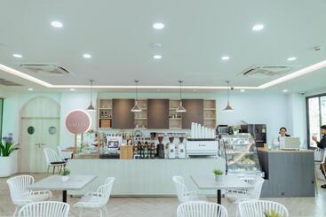 Rus Hotel&convention Ayutthaya