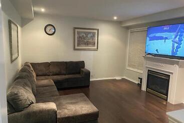 تختخواب و صبحانه Spacious Private Room