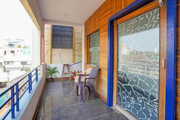 هتل Oyo Flagship 81135 Sri Mahadeva Grand Ac Residency