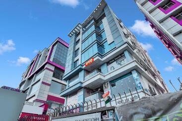 בית מלון כפרי Oyo Flagship Balaji Guest House