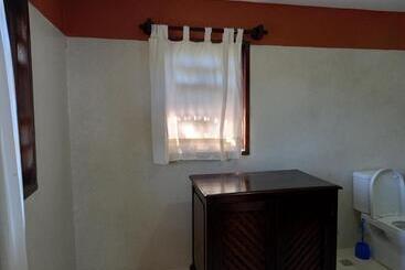 هتل Villa Ceera