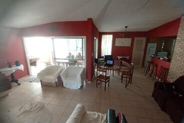 Kanaloa Hostel Ubatuba