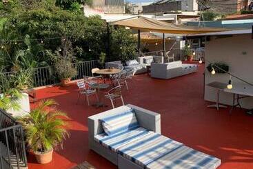 Palmira Hostel