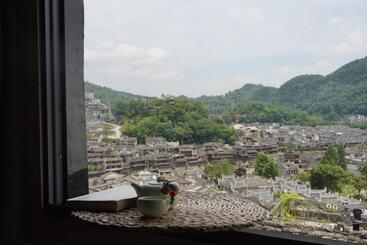 پانسیون 云起山居庭院观景民宿
