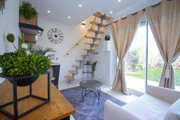پانسیون Chessy Chambre Indépendante Disney Giardino Della Felicita