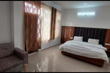 پانسیون Peaceful Retreat Home Stay