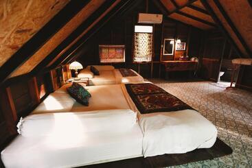 استراحتگاه Coco Camping Koh Kood