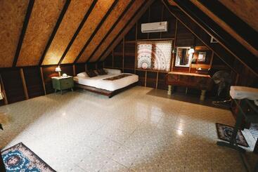 استراحتگاه Coco Camping Koh Kood
