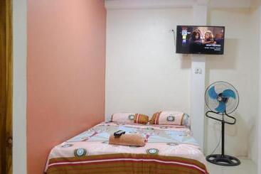 هاستل Habitaciones El Trébol