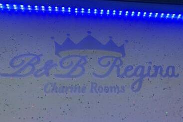B&b Regina Charme Rooms