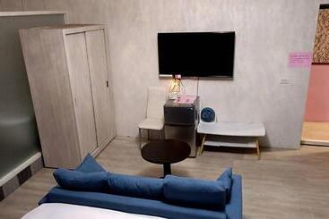 تختخواب و صبحانه Leading Inn 立鼎民宿