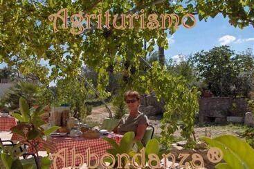 هتل Abbondanza® Agriturismo
