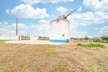 هتل Guestready   Lampas Wind Mill