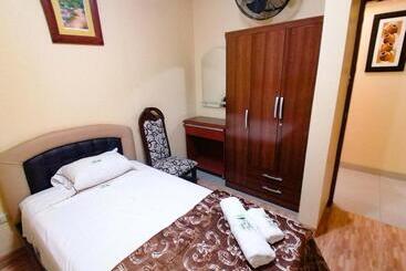 هتل Residencial Los Tres Pinos
