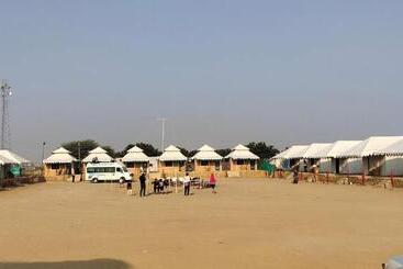 هتل Shriramdesertcampjaisalmer