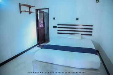 هتل The Anchorage Resort