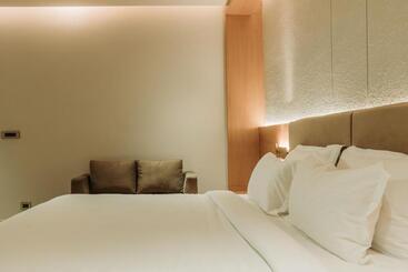 Naturoville Resort