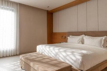 Naturoville Resort