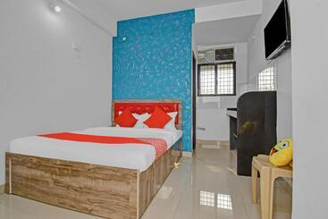 Oyo Flagship Jamtha Hotel Guest House