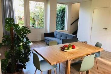 پانسیون Guest House Amersfoort Center