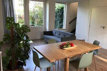 پانسیون Guest House Amersfoort Center