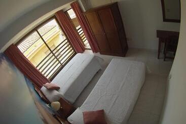 پانسیون Habitaciones Trovador