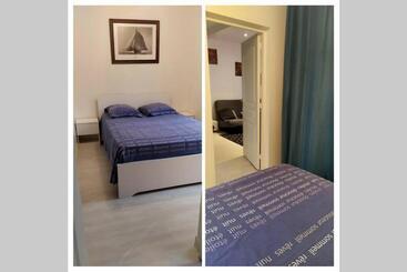 پانسیون Ty Sam Bretagne   Bel Appartement Maison Rdc Terrasse T3 T4 Proche Plages Et Commerces