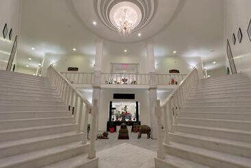 A S Hotels