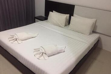 هاستل Home Rezidence Prachinburi
