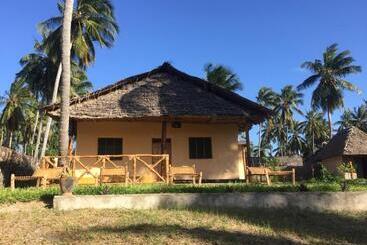 تختخواب و صبحانه Mafia Neptune Villa Lodge